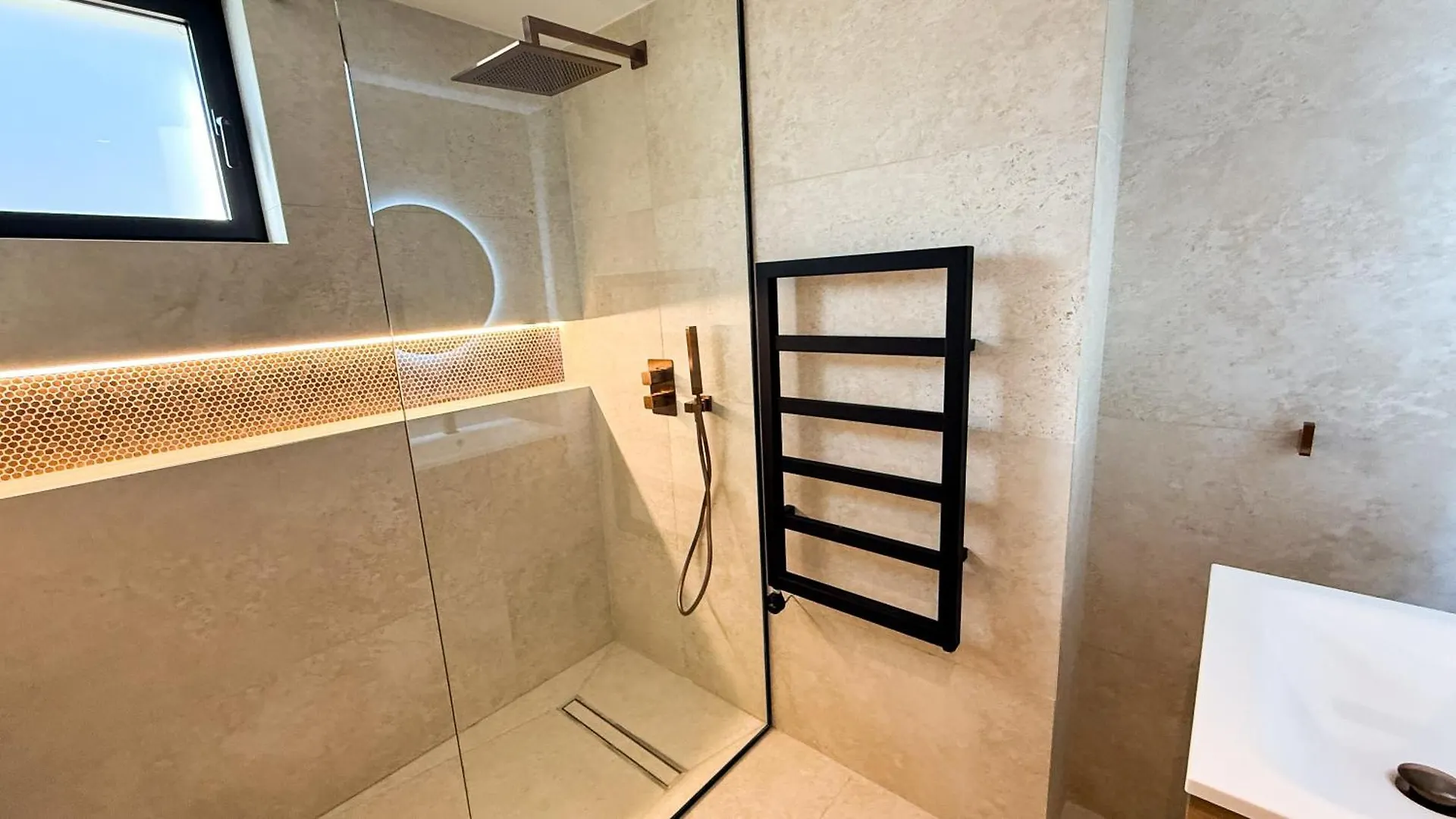 Sirena Bay Beach House And Luxury Suites Protaras 0*,  Cypern